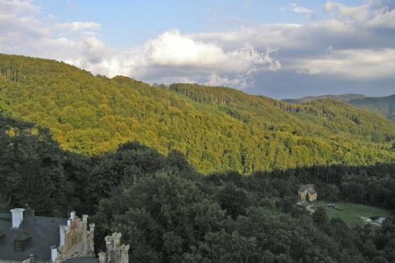 Rozhledna věž Horní hrad - Hornohradské údolí z věže