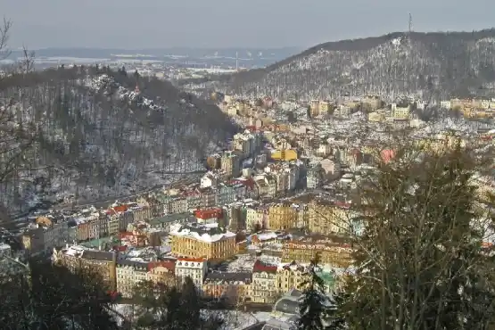 Vyhlídka Karla IV. - výhled na lázeňskou čtvrť