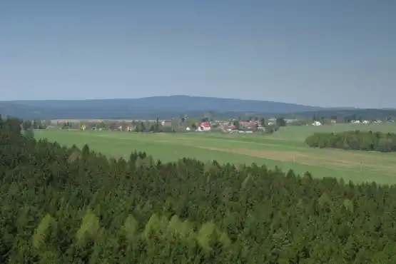 Panská rozhledna - výhled na Tři Sekery
