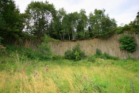 Přírodní památka Čedičová žíla Boč