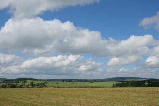 Rozhledna Útvina - výhled na Mirotický vrch