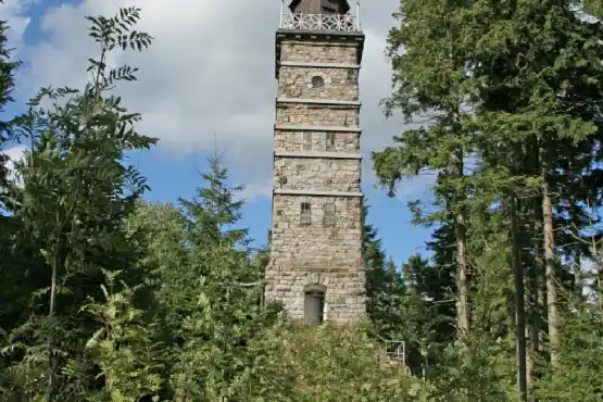 Rozhledna Tisovský vrch u Nejdku