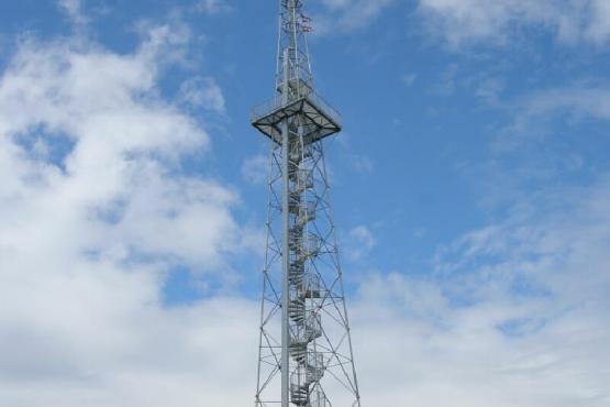 Rozhledna Krudum u Horního Slavkova - Krudum od jihu