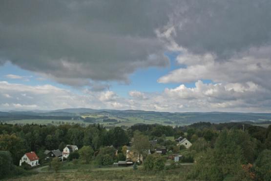 Rozhledna Milíře u Rozvadova - výhled na Milíře