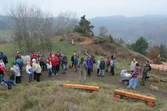 Bečov nad Teplou - Vyhlídková plošina na Zlatém vrchu - zřízení vyhlídky a staveniště pro rozhlednu